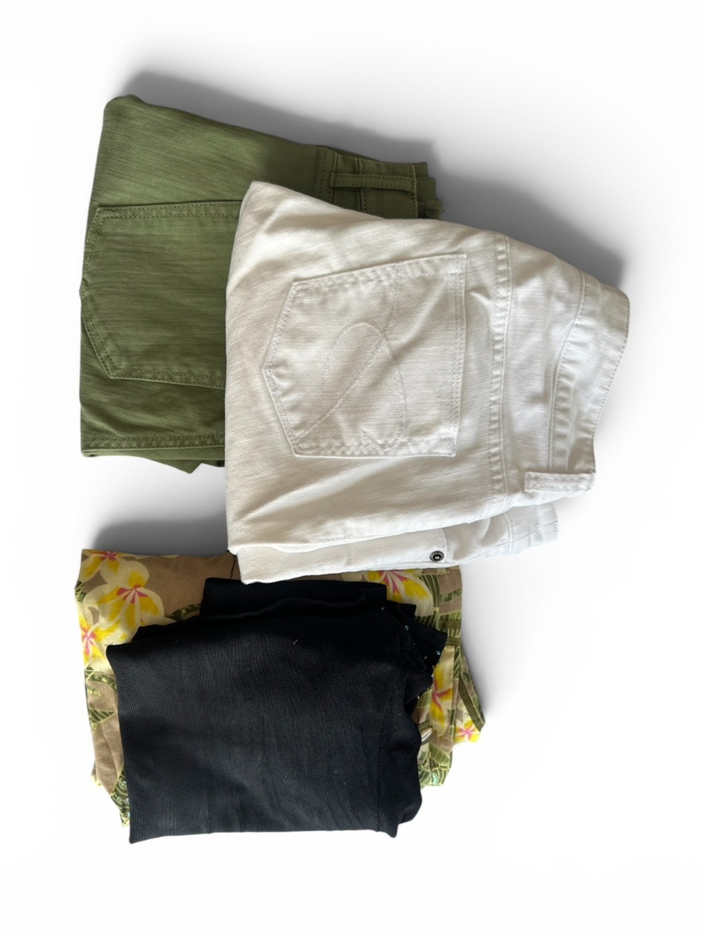 Women’s Clothes Bundle Casual Size, 6,4,0,L